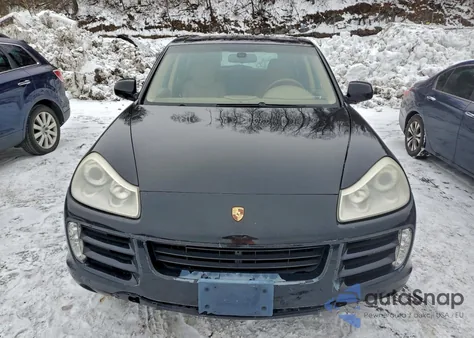 2010 Porsche Cayenne z USA, uszkodzony, nr VIN WP1AA2AP4ALA07296